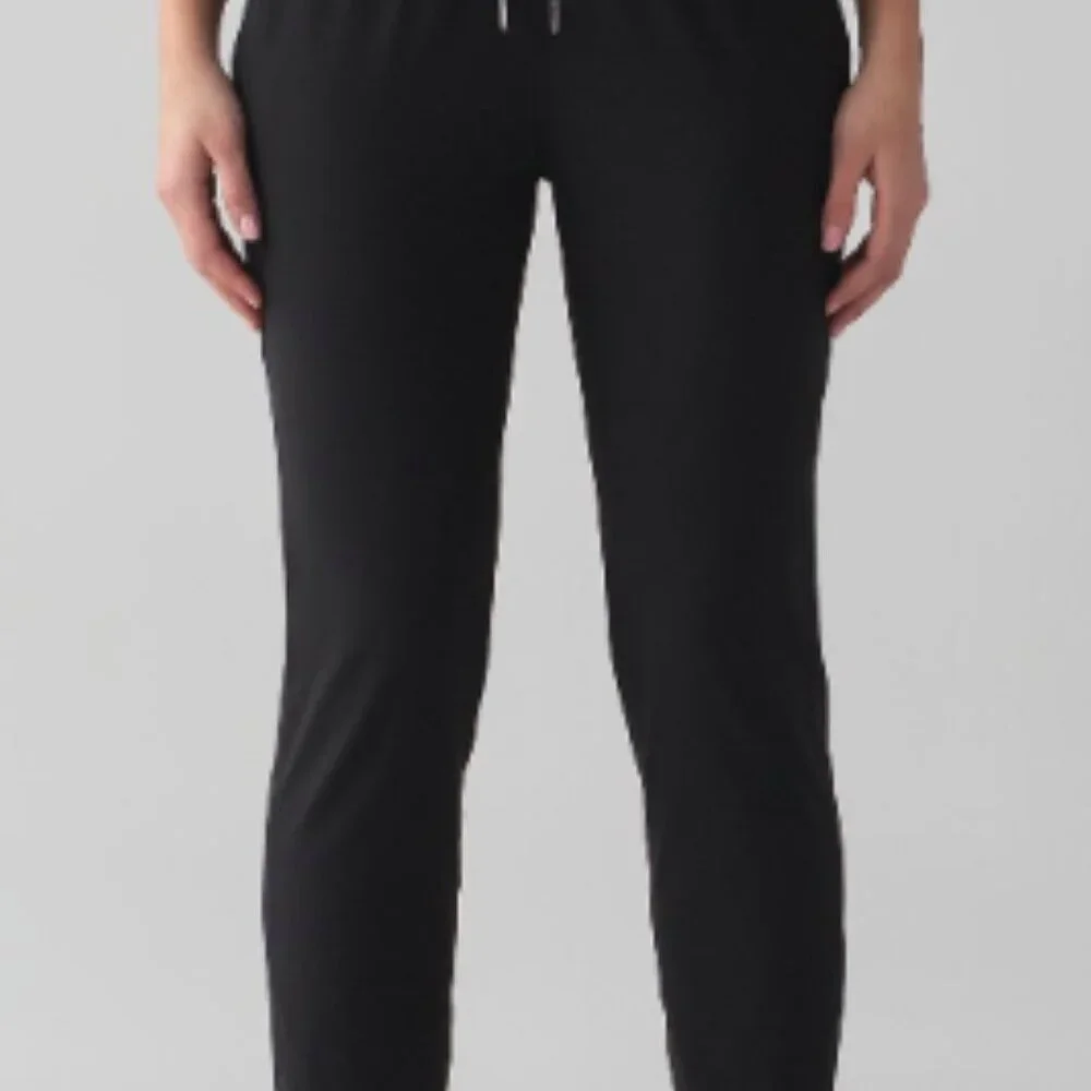 (6014) 🍋 LULULEMON On the Fly 7/8 Pant *Woven Sz 6 in Black - Picture 4 of 8